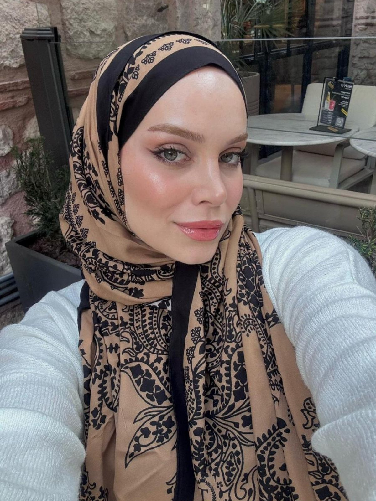 Havai Şal Serisi- 469-001- V-19 - Gold Siyah - Görsel 5