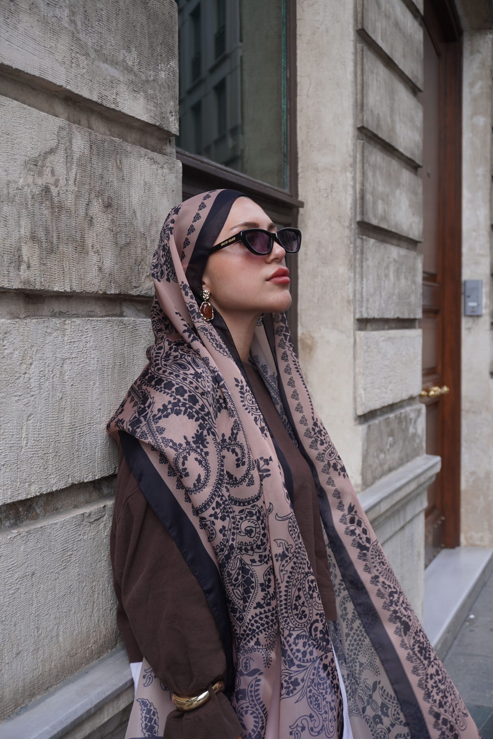 Havai Şal Serisi- 469-001- V-19 - Gold Siyah - Görsel 3