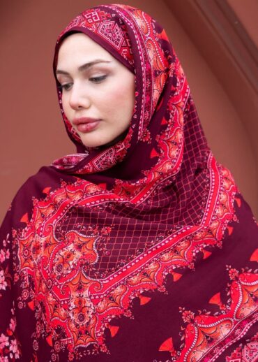 Magenta Safir Desenli Yün İpek Şal