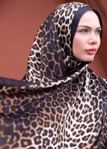 Siyah Leopella Vual İpek Şal