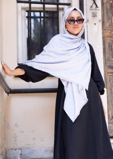 Ysl  Desen Kendinden Dokulu Desenli İtalyan Şal-10010-Gümüş