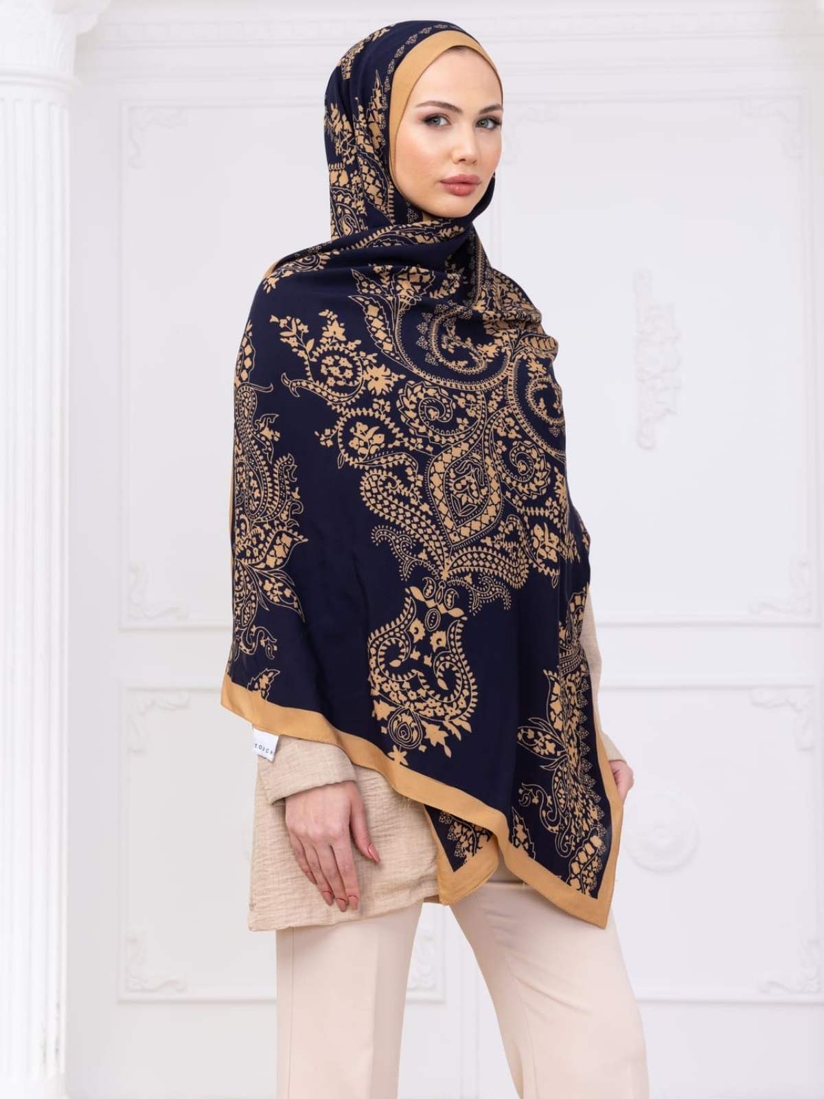 Lacivert Aksa Desen Pamuk İpek Şal - Görsel 5