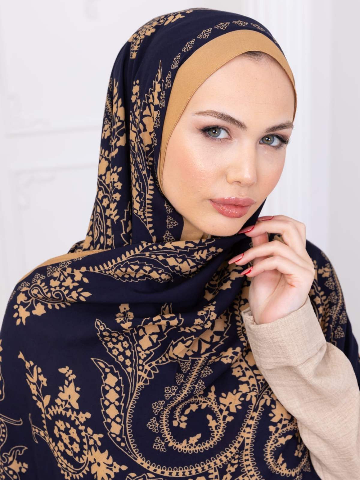 Lacivert Aksa Desen Pamuk İpek Şal - Görsel 4