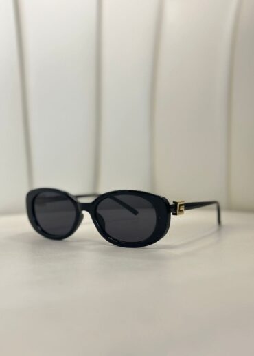 Gucci Oval Güneş Gözlüğü- Siyah