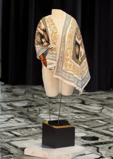 Beyaz Versace Desen Pamuk Soft Şal