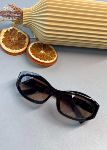 Miu Miu Degrade Cam Güneş Gözlüğü - Kahve