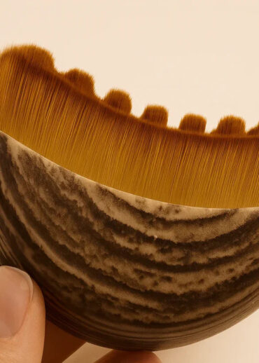 Kutulu Ahşap Lenf Drenaj  Yüz Boyun Çene Masaj Fırçası (Yumuşak , Dökülmeyen kıl)